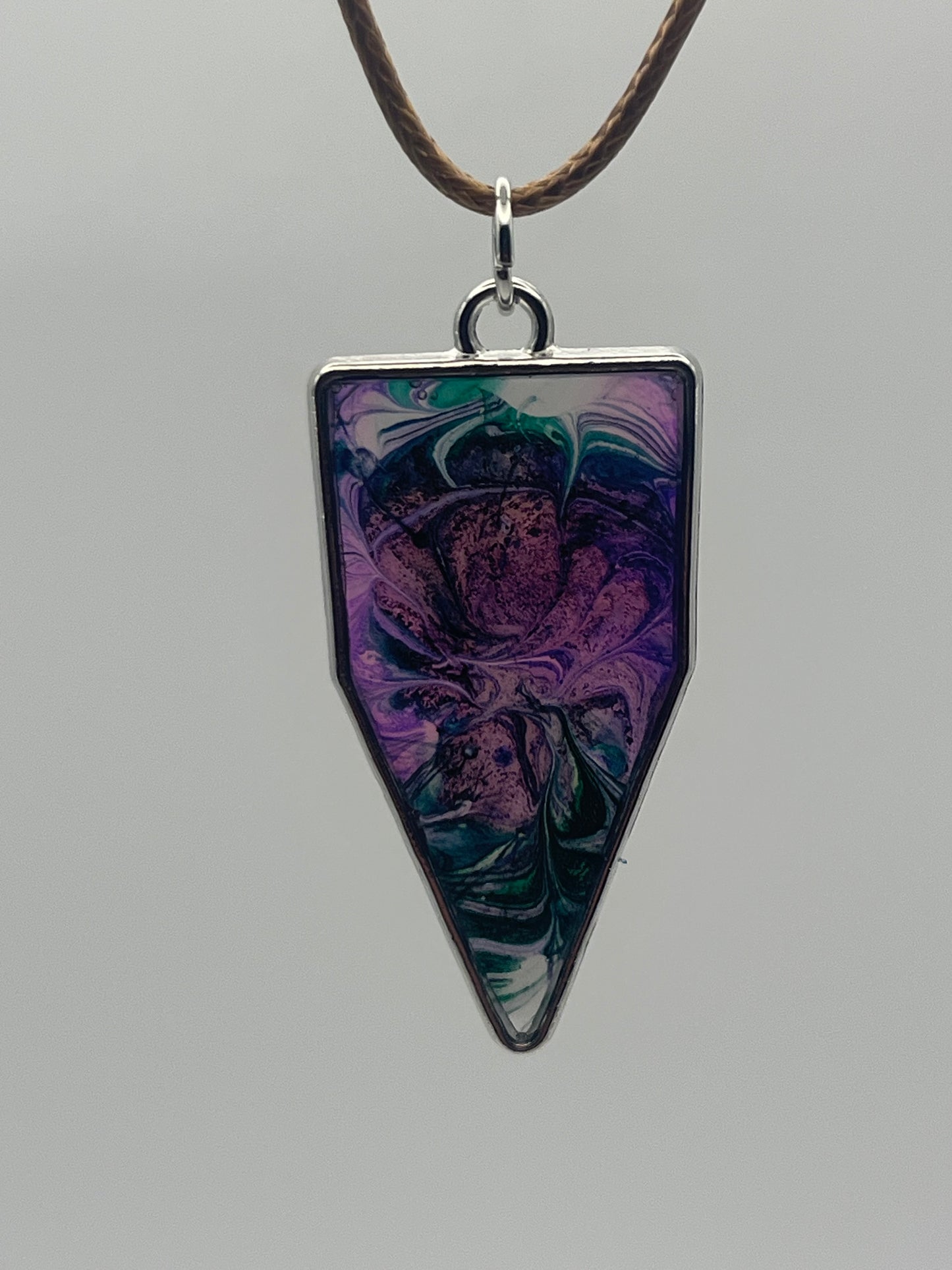 Kaleidoscope Arrow Resin Pendant Necklaces