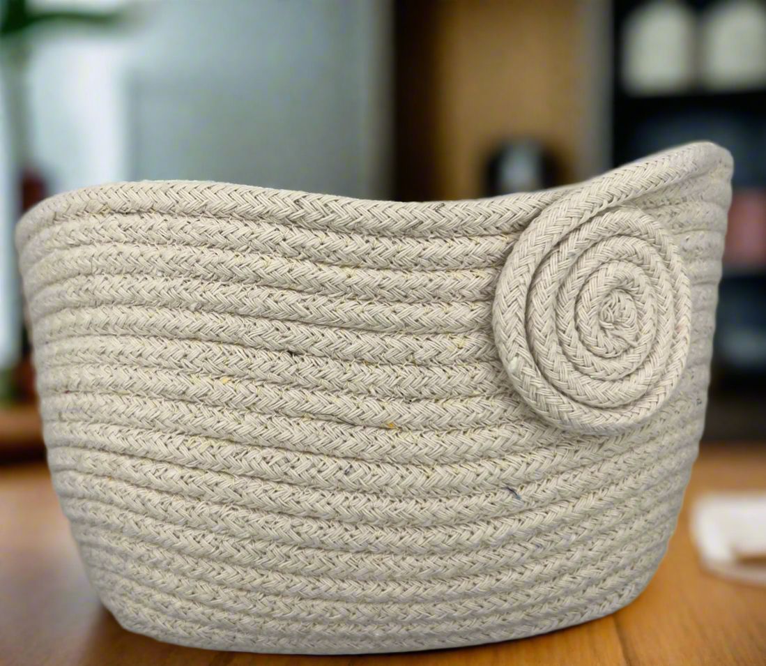 Unique Square Rope Bowl with Curved Edges