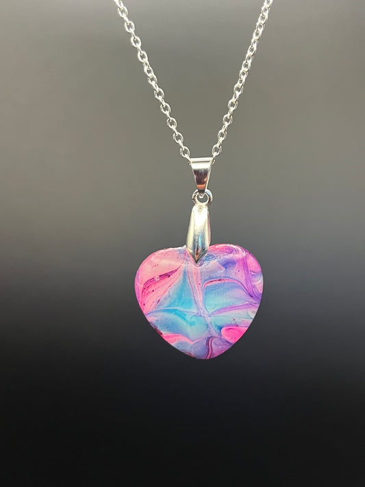 Abstract Heart Pendant Necklaces (Medium)